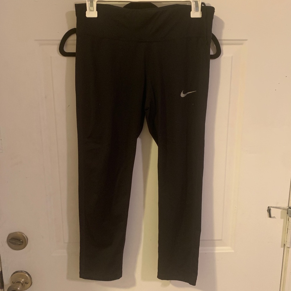 Nike dri fit crops
